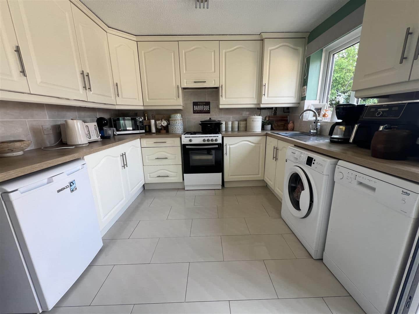 Property at Stoneleigh Close, Worcester