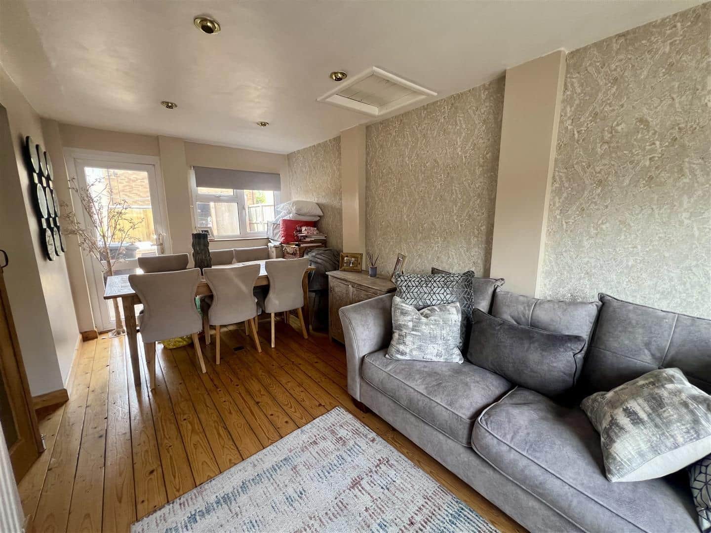 Property at Stoneleigh Close, Worcester
