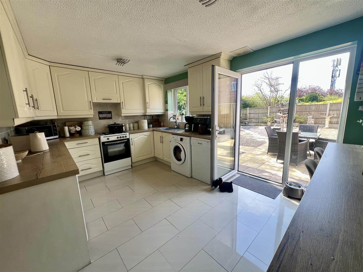 Property at Stoneleigh Close, Worcester