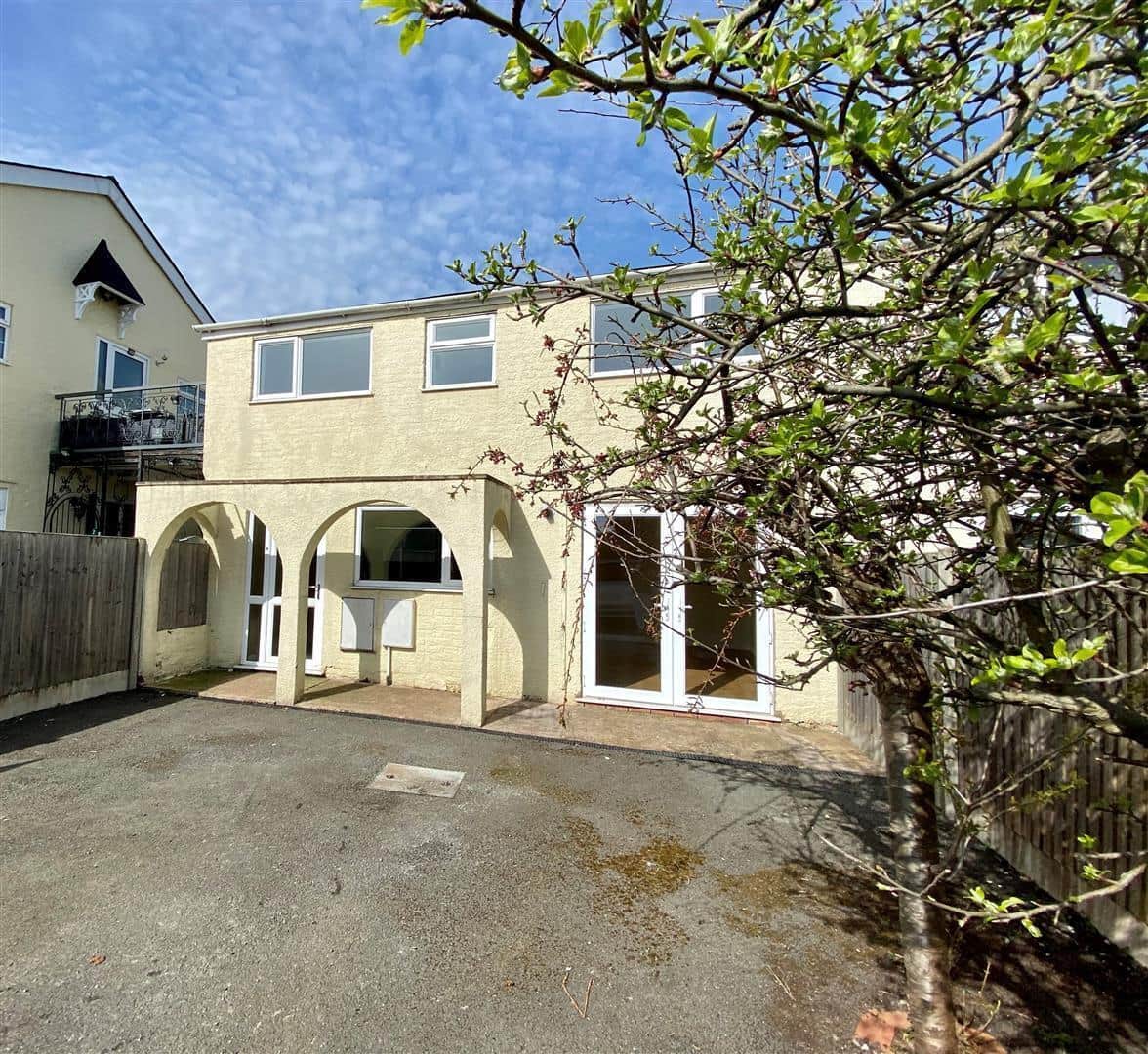 Property at The Hollies Mews, Malvern